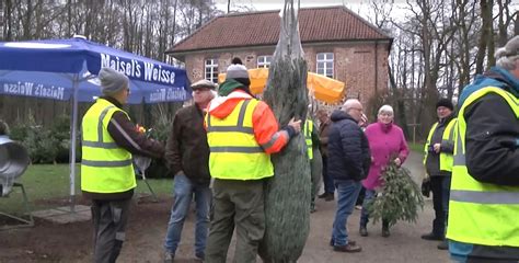 Im Video Weihnachtsbaumverkauf In Haltern Sythen Gro Er Andrang F R