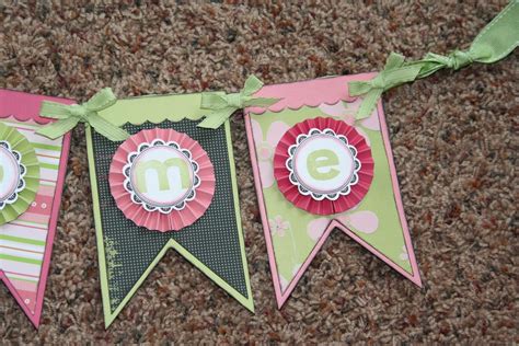 Scrappin' With Tammy: Cricut Banner Cricut Banner, Bunting Banner, Banner Ideas, Vinyl Crafts ...