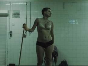 VEERLE BAETENS Nude AZNude