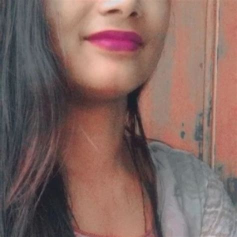 Today Exclusive Hot Paki Girl Showing Boobs A Pakistani Big Tits Porn XHamster