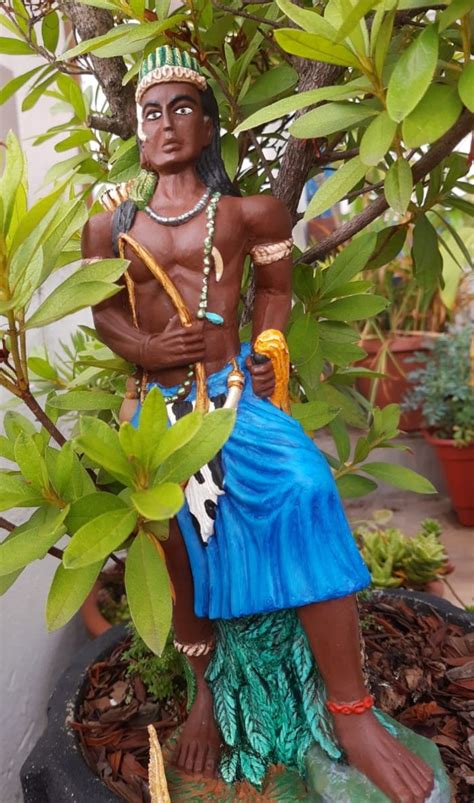 Imagem Imagem Oxossi Tauamin Kabila 32cm - Roupa Azul e Pele