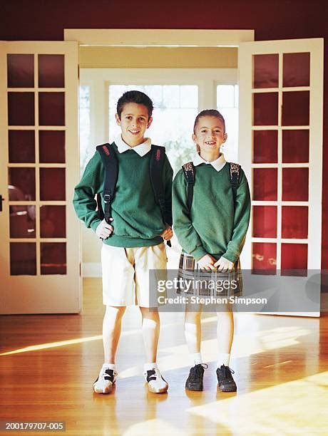 Preteen Girl In Skirt Photos Et Images De Collection Getty Images