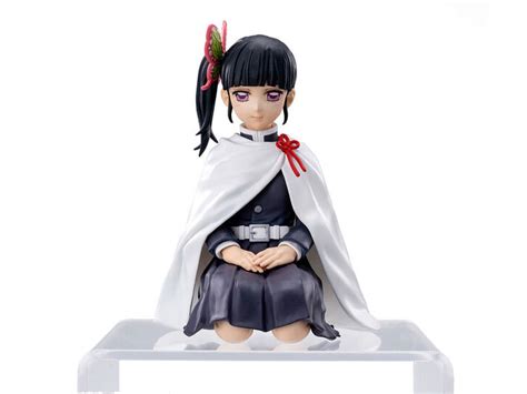 Demon Slayer: Kimetsu no Yaiba Premium Kanao Tsuyuri Perching Figure