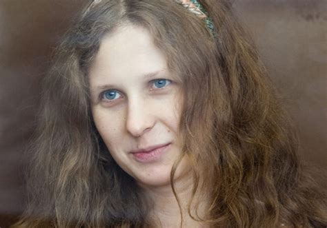 La justice rejette la demande de libération dune Pussy Riot Elle