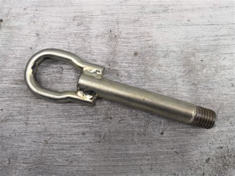 Буксировочный крюк🔗 — Mazda 6 (2G) GH, 2 л, 2008 года | своими руками ...