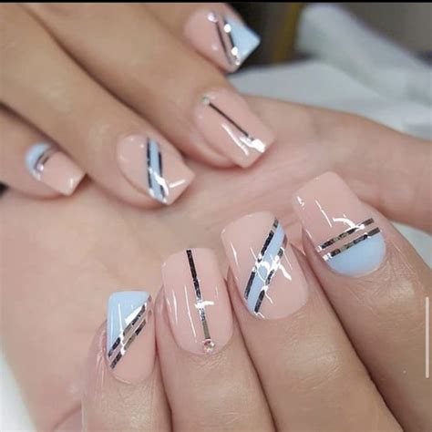 HERMOSAS UÑAS CORTAS NUDE 35 Imágenes de uñas nude Lo Mejor de 2025