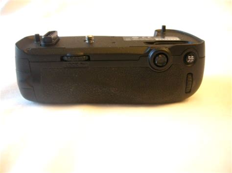 Genuine Oem Nikon Mb D Multi Power Battery Pack Grip For D Ebay