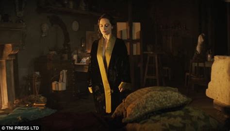 Emilia Clarke Goes Nude In The Voice From The Stone Daily Mail Online