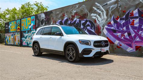 2021 Mercedes Benz Glb Class Review Expert Reviews Autotraderca