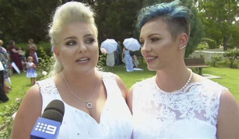 Couples Tie The Knot In Australias St Same Sex Weddings Honolulu