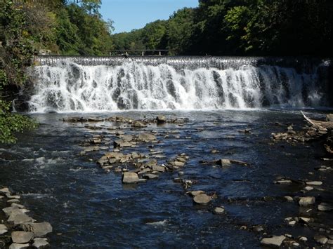 great lakes  nyc  bronx river