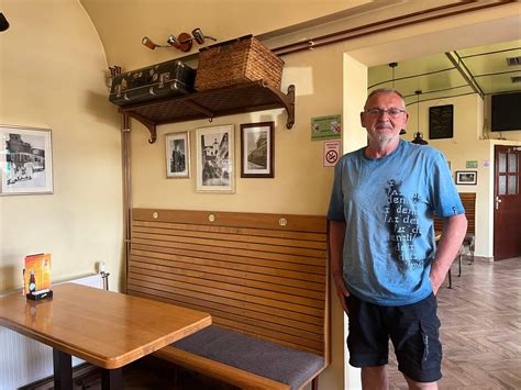 Stalni popusti za umirovljenike Od do posto niže cijene nude pekare trgovine optike i