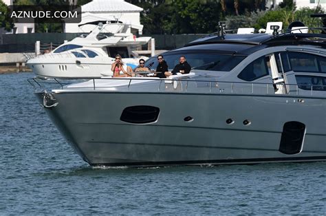 Sofia Richie Shows Off Her Voluptuous Curves In A Hot Pink Bikini As She Takes A Ride On A Yacht