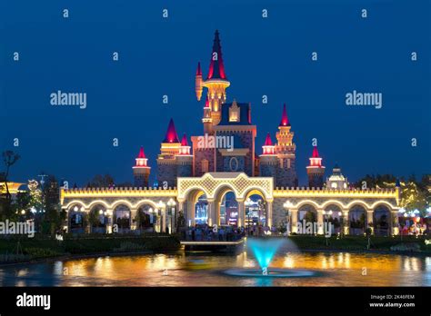 tashkent city park  night  res stock photography  images alamy
