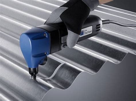 Вырубные (высечные) ножницы по металлу