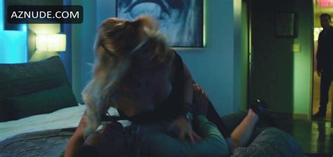 Margot Robbie Nude And Sexy Photo Collection Aznude