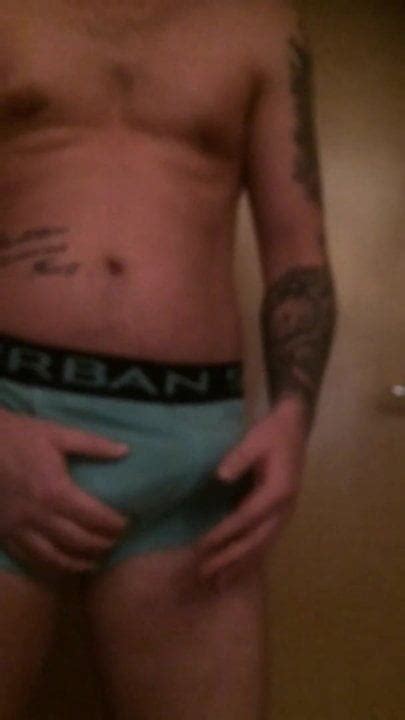 Horny Guy In Tight Boxer Xhamster