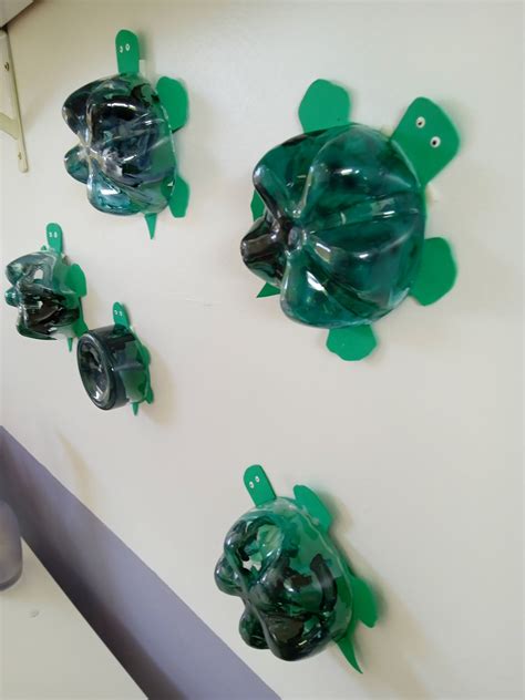 Tartarugas De Garrafa Pet - Tartaruga com garrafa pet em 2025 | Upcycled crafts, Artesanato com ...