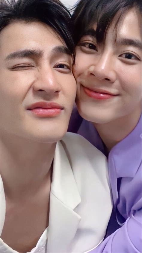 Pin by 𝓅𝒶𝓃𝒹𝒶 𝔁𝓲𝓶𝓾𝓸𝓲 on earthmix Cute asian guys Gmmtv actors Cute gay