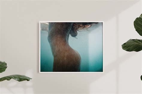 Underwater Fine Art Print Of Nude Underwater Ocean Photography Large Print Contours Etsy