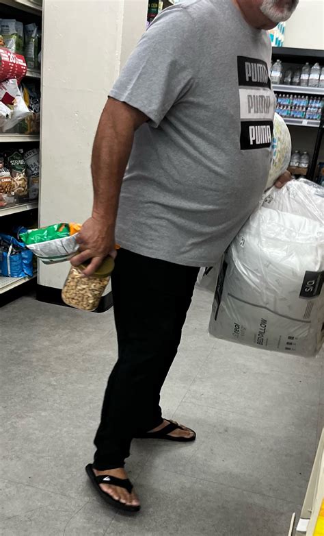 Hot Bears Feet Bears N Feet Tumblr Blog Tumlook