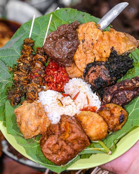 Pembungkus Makanan Tradisional