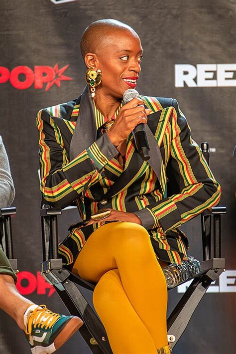 T'Nia Miller - Wikipedia, entziklopedia askea.