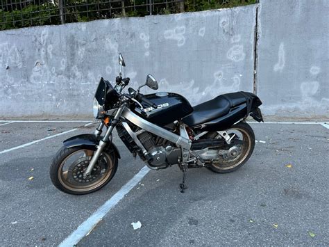 Купить б у Honda Bros карбюратор 5 передач в Москве чёрный naked bike 1992 года на Авто ру ID