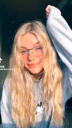 Pin by צביה קורצברג on Madelyn cline Blonde hair Blonde Hair