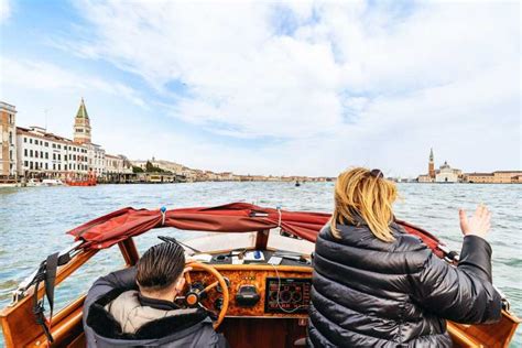 Venice: Grand Canal Boat Tour | GetYourGuide