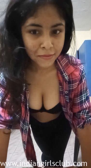 Horny Big Boobs Indian Girl Avishka Indian Girls Club