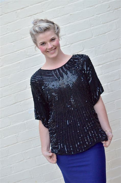 Laura Does Days Days Of Blouses Pussy Bow