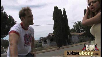 Bukkake ébano babe grupo 1 XVIDEOS