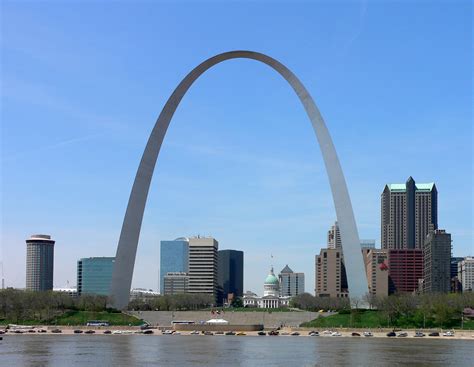 Gateway Arch - Dados, Fotos e Planos - WikiArquitectura