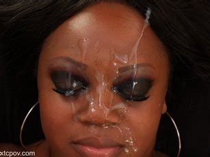 Curvy Babe Jayden Starr Gets Her Face Glazed 15 Photos