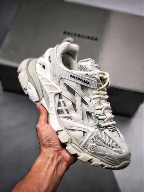 Balenciaga Track2 Izcjy M25521106728 Suginamikidsmainjp