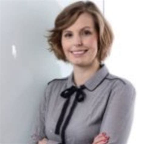 tanja stoll researcher doctor  psychology zurich university