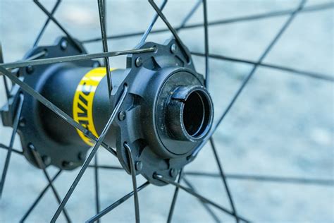 Review Mavic Deemax DH YLW A Classic Downhill Wheelset Pinkbike