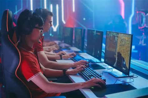 The Rise of Esports: Exploring the Competitive Gaming Phenomenon