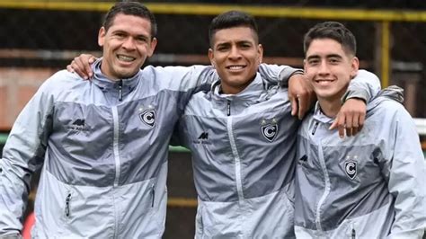 Paolo Hurtado entrenó en Cusco a un día del Universitario vs Cienciano