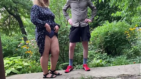 Mature Holding Cock Search XNXX