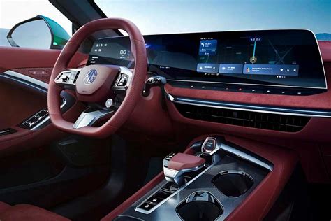 В России появятся автомобили марки MG: к нам привезут кроссовер и лифтбек