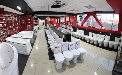 О компании / КРАСНЫЙ МАМОНТ – магазины сантехники, строительных и ...