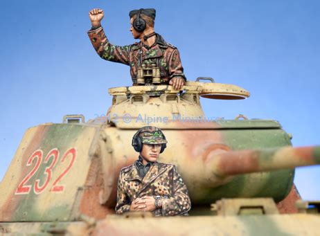 Alpine Miniatures Am Wss Panzer Commander Set Figures