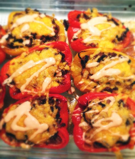 Low Carb Stuffed Peppers - LowCarbBabe.com