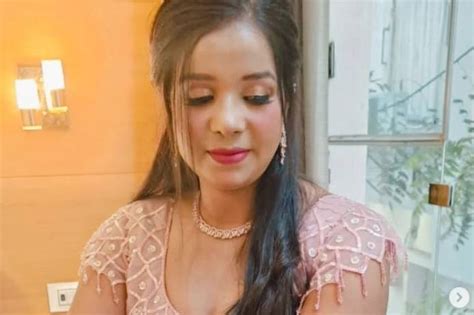 The Blushing Nude Makeup Artist Alambagh Weddingwire In