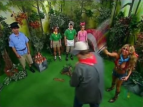 Naked Aylín Mujica in Tempranito