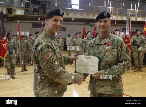 Col Mark Holler Hi Res Stock Photography And Images Alamy