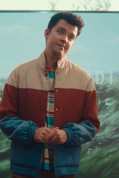 La extraña película que protagonizó Asa Butterfield antes del final de Sex Education VADER