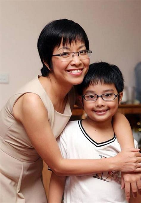 Con trai Công Lý lột xác thành hot boy vườn trường ở tuổi ngoài vẻ điển trai còn có điểm